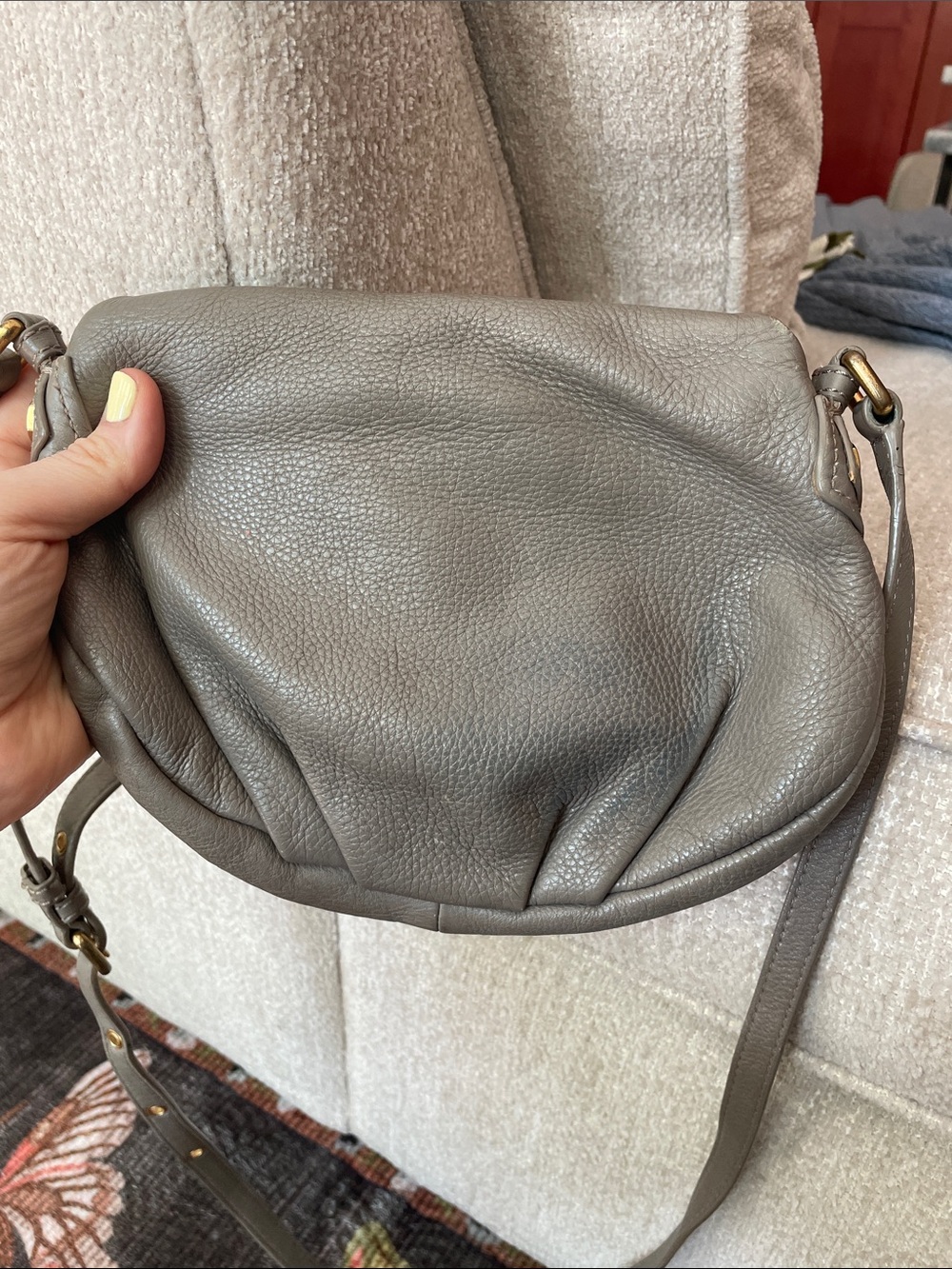 Marc by Marc Jacobs Pebbled Gray Leather Natasha Crossbody Gold Plaque As Is - Picture 11 of 11